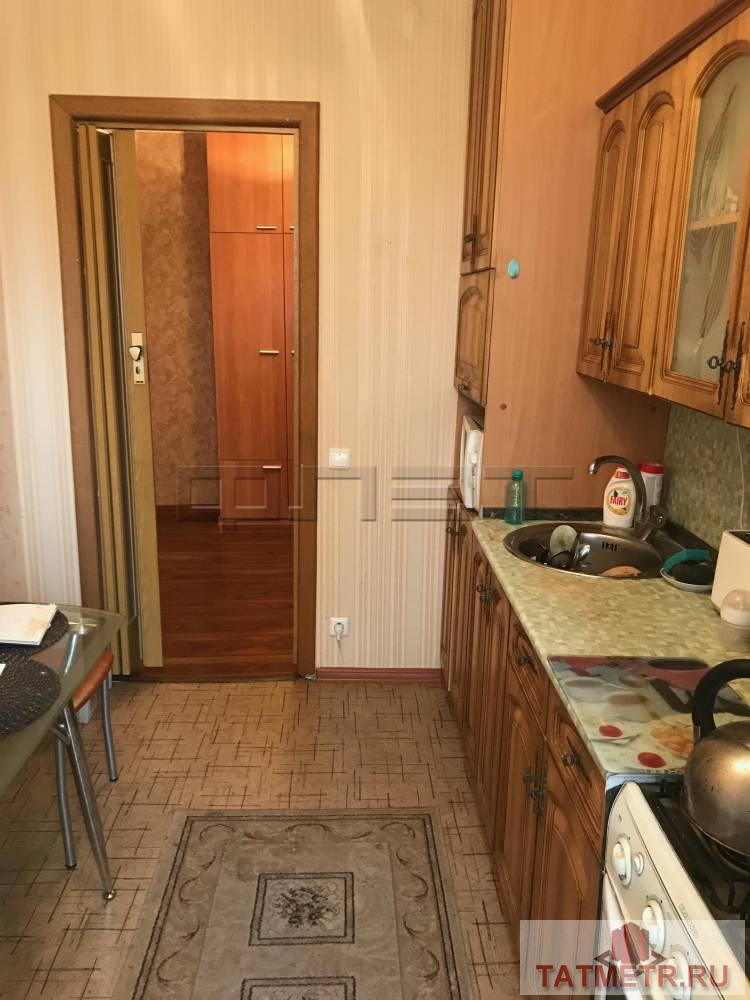 Продажа / Квартиры, Казань, Залесная улица, 2 900 000 ПРОДАЕТСЯ: Отличная 2-х комнатная квартира в Кировском районе на 3/5 этажного кирпичного дома, дом 1983 года... - 1