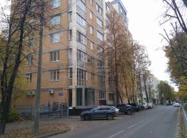 ПРОДАЕТСЯ:
Просторная  3-хкомнатная квартира в Вахитовком районе на...