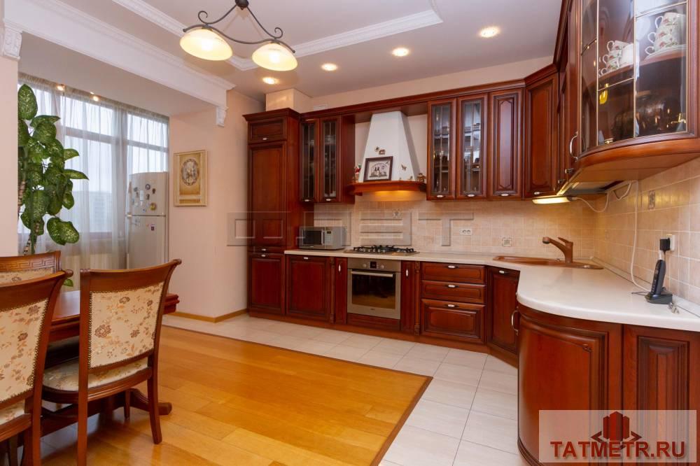 Продажа / Квартиры, Казань, Сулеймановой улица, 10 500 000 ПРОДАЕТСЯ: Шикарная 3-х комнатная квартира на 3/5 этажного кирпичного дома, дом 2003 года постройки. Планировка:... - 2