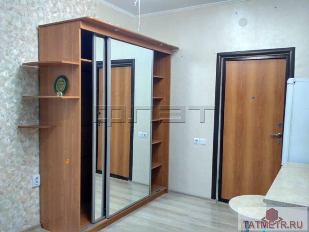 Продажа / Комнаты, Казань, Ибрагимова проспект, 1 050 000 ПРОДАЕТСЯ: Продается комната в общежитии на 2/5 этаже в кирпичном доме 1980 года постройки. Планировка: общая... - 1
