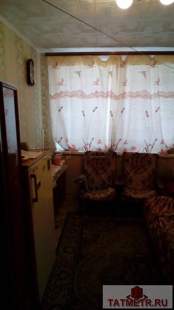 Продажа / Комнаты, Зеленодольск, Комарова улица, 450 000 г. Зеленодольск,Мирный,ул. Комарова, д. 10А. Продается комната в двухкомнатном блоке, общей площадью 12 кв.м.... - 1