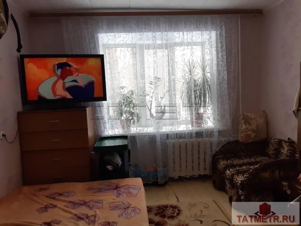 Продажа / Комнаты, Казань, Карбышева улица, 810 000 Приволжский район, ул. Карбышева, д. 62. ПРОДАЕТСЯ: Продается комната площадью -12.3 кв.м. на 2-м этаже 9-ти...