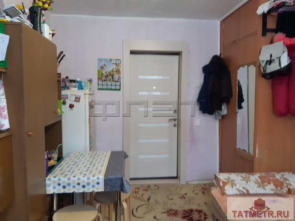 Продажа / Комнаты, Казань, Карбышева улица, 810 000 Приволжский район, ул. Карбышева, д. 62. ПРОДАЕТСЯ: Продается комната площадью -12.3 кв.м. на 2-м этаже 9-ти... - 2