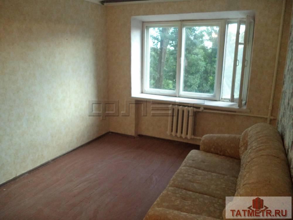 Продажа / Квартиры, Казань, Белинского улица, 660 000 Продается комната 13,5 кв.м. со статусом квартиры. Косметический ремонт. Вид из окна на детскую площадку. Двор... - 1