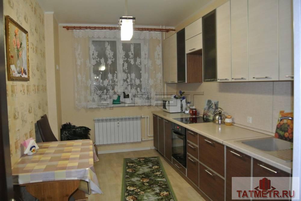 Продажа / Квартиры, Казань, Хусаина Мавлютова улица, 4 990 000 ПРОДАЕТСЯ: Уютная двухкомнатная квартира в Приволжском районе на комфортном 2 этаже 16-этажного монолитно-кирпичного...