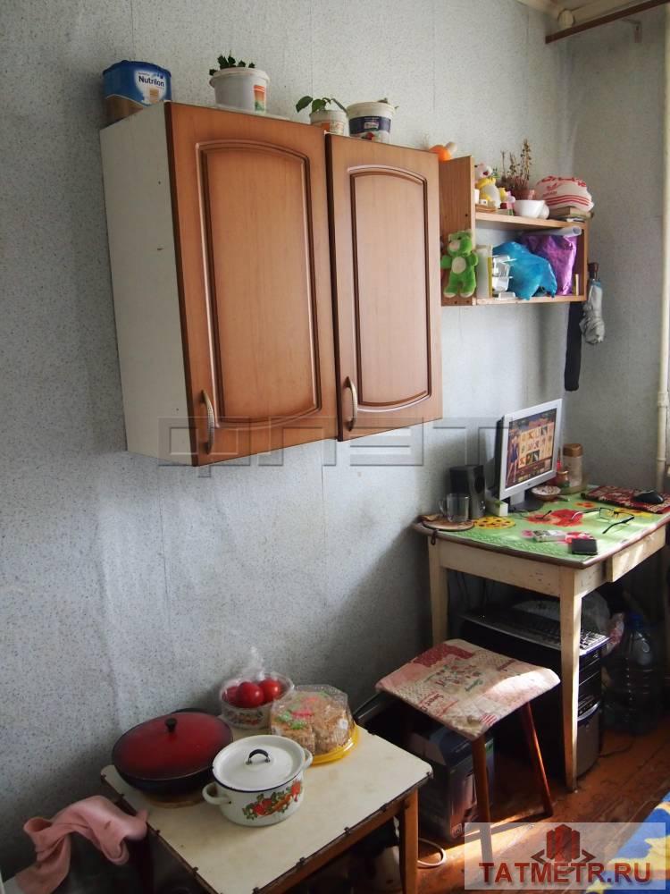 Продажа / Комнаты, Казань, Зур Урам улица, 730 000 Продаю комнату в коммунальной квартире, площадью 8,3 кв.м., места общего пользования на 4 семьи, соседи спокойные....