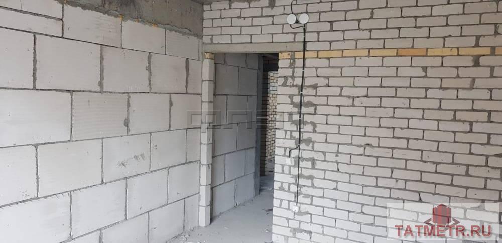 Продажа / Квартиры, Казань, Четаева улица, 8 345 000 Продается 2-х уровневая квартира по ул.Четаева 10! Дом новый, кирпичный, 2015 года постройки! Квартира располагается...