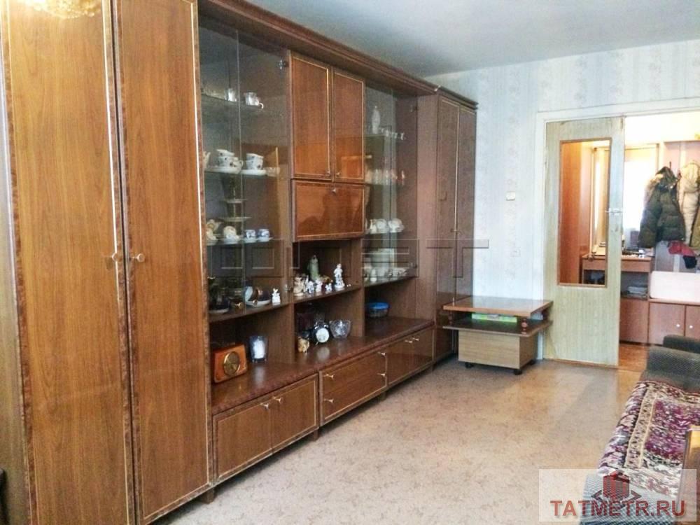 Продажа / Квартиры, Казань, Адоратского улица, 5 300 000 ПРОДАЕТСЯ: Уютная 4-х комнатная квартира в Ново-Савиновском районе на 7/9 этажного панельного дома. Планировка: общая... - 1