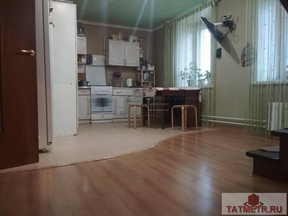 Продажа / Квартиры, Казань, Фрунзе улица, 8 850 000 ПРОДАЕТСЯ: Уютная 4-х комнатная 2-х уровневая квартира в Кировском районе на 5-6/6 этажного кирпичного дома, цоколь...