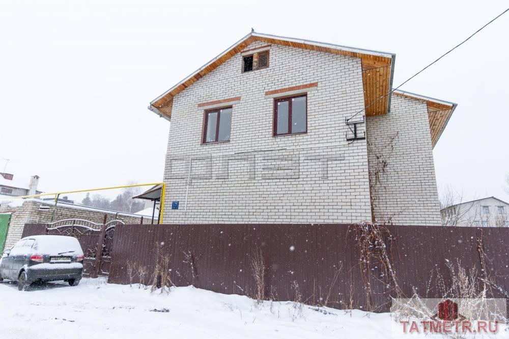 Продажа / Дома и коттеджи, Казань, Машинистов улица, 6 600 000 Продается: Отличный кирпичный дом в Кировском районе Казани, ул. Машинистов (Юдино ) . Дом 2006 года постройки:... - 1