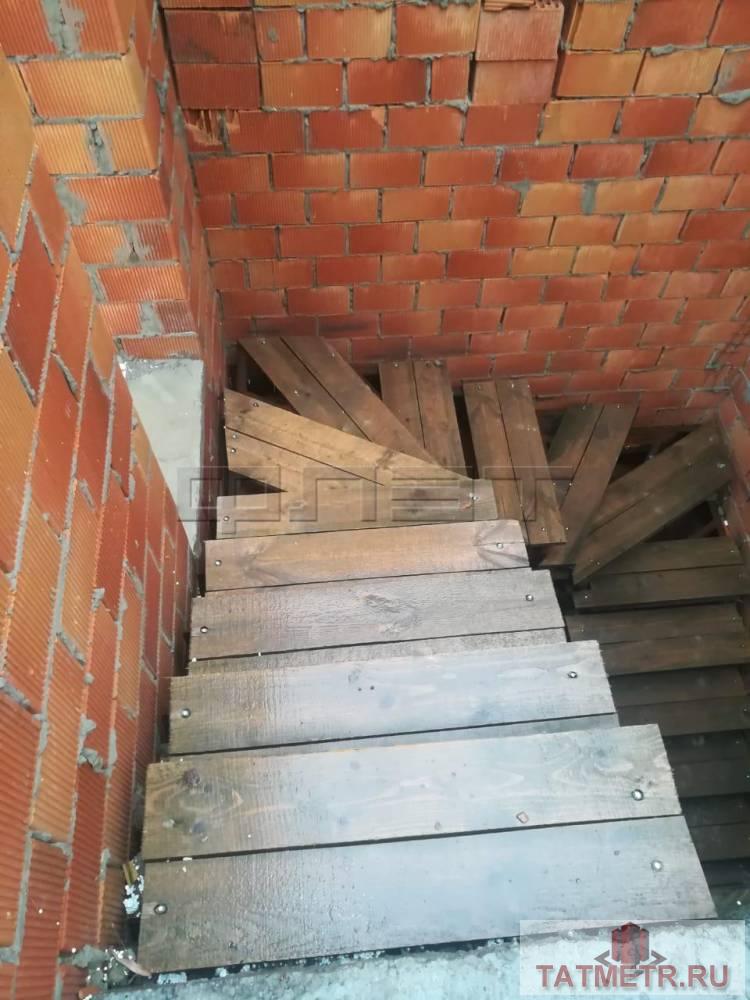 Продажа / Дома и коттеджи, Казань, ул. Большая Красная (Малые Клыки), 4 500 000 Продается: Продается 2 этажный недостроенный кирпичный дом площадью 160 кв.м на участке 7 соток в Казани, поселке... - 1