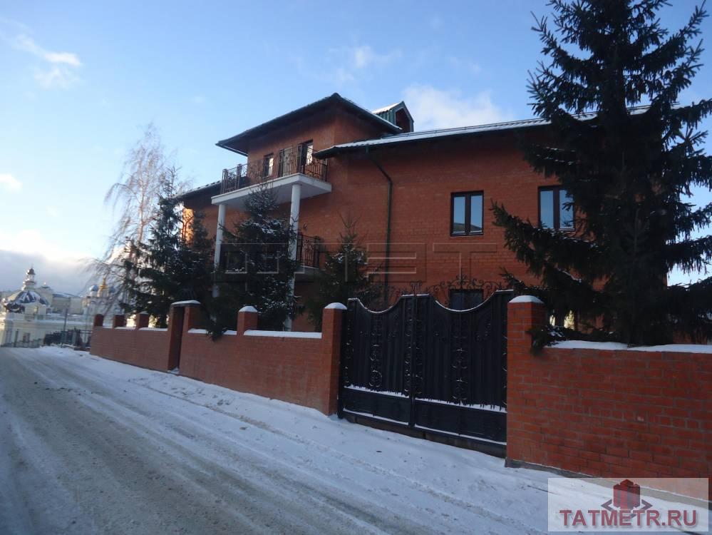 Продажа / Дома и коттеджи, Казань, Нагорная улица, 90 000 000 Продается 3-хэтажный кирпичный коттедж в самом центре города Казани в Вахитовском районе по ул. Нагорная,д.17 на... - 1