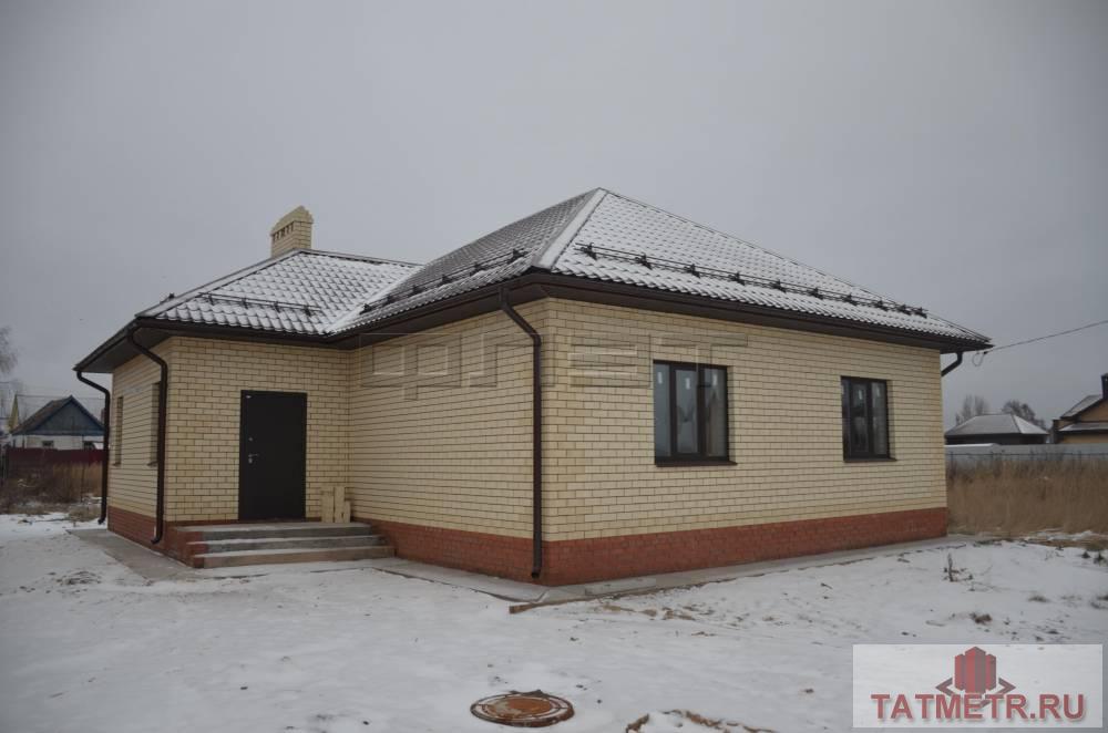 Продажа / Дома и коттеджи, Казань, Давликеевская 8-я улица, 4 850 000 Продается: Роскошный одноэтажный кирпичный дом в Приволжском районе Казани в поселке Мирный. Дом 2018 года...