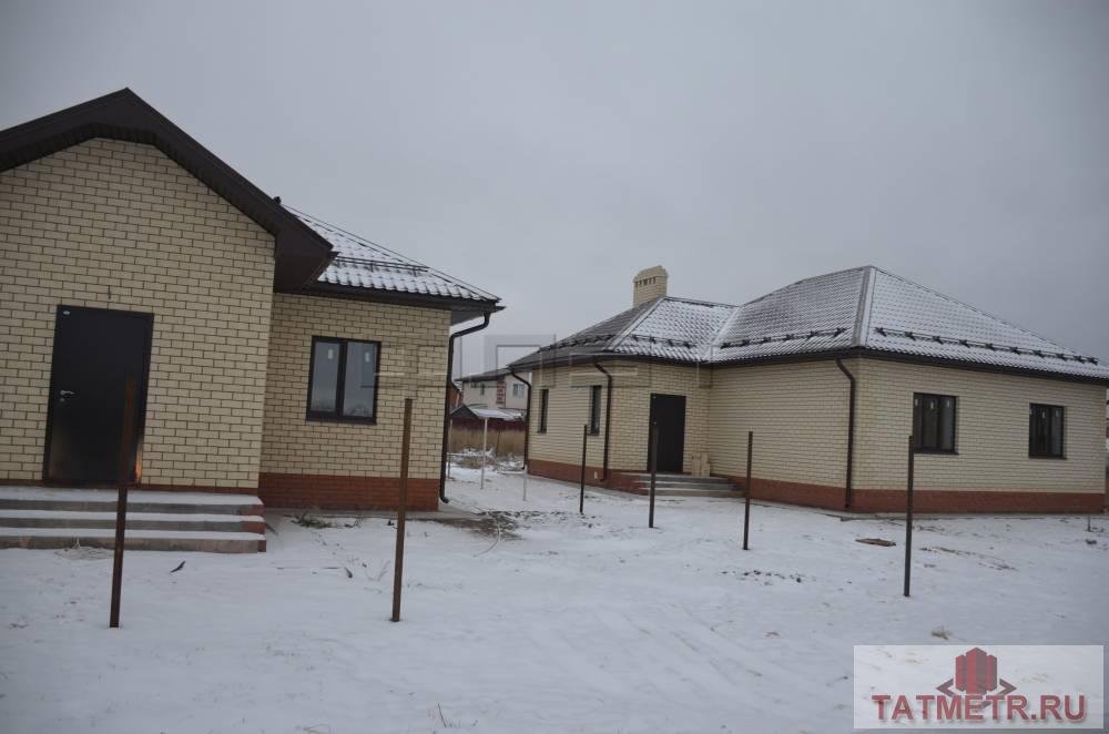Продажа / Дома и коттеджи, Казань, Давликеевская 8-я улица, 4 850 000 Продается: Роскошный одноэтажный кирпичный дом в Приволжском районе Казани в поселке Мирный. Дом 2018 года... - 1
