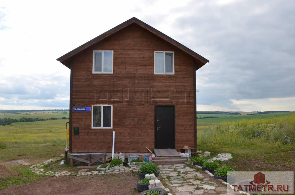 Продажа / Дома и коттеджи, Пестрецы, Ягодная улица, 2 700 000 Продается деревянный дом 80кв.м в с.Пестрецы. Дом строили для себя, все коммуникации заведены в дом. Дом в хорошем,...