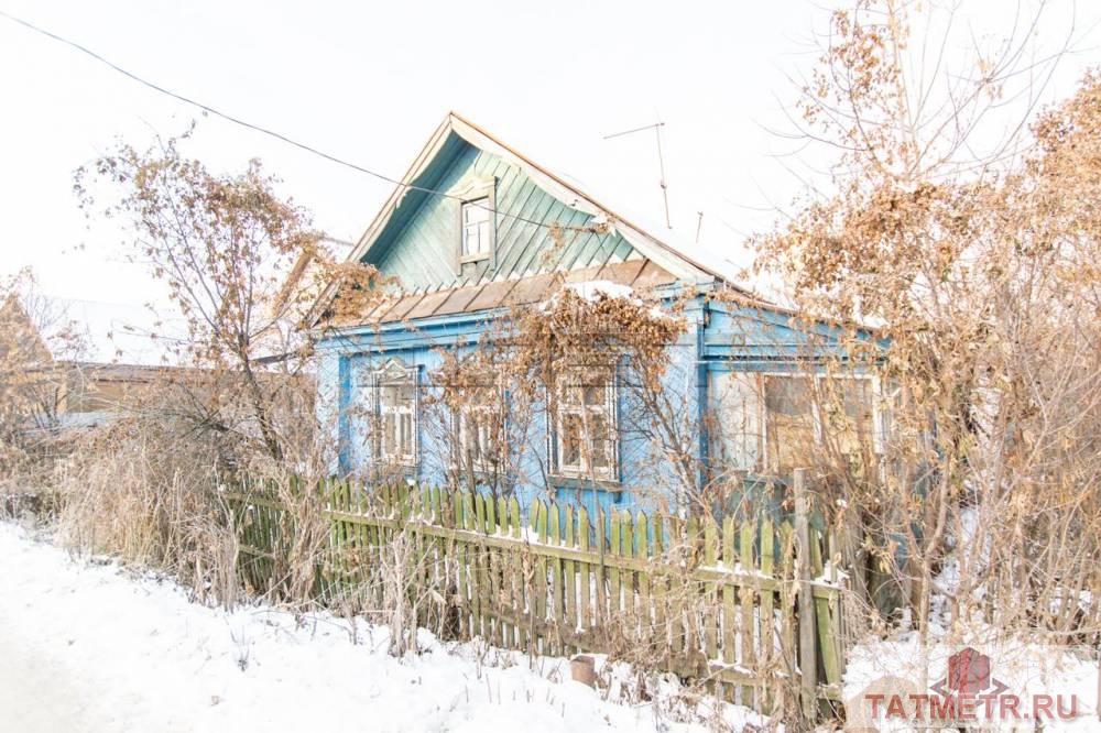 Продажа / Дома и коттеджи, Казань, Запорожская улица, 3 000 000 Продается по цене ниже рыночной! Старый дом с большим ровным участком площадью 5,3 сотки в черте города в Приволжском...
