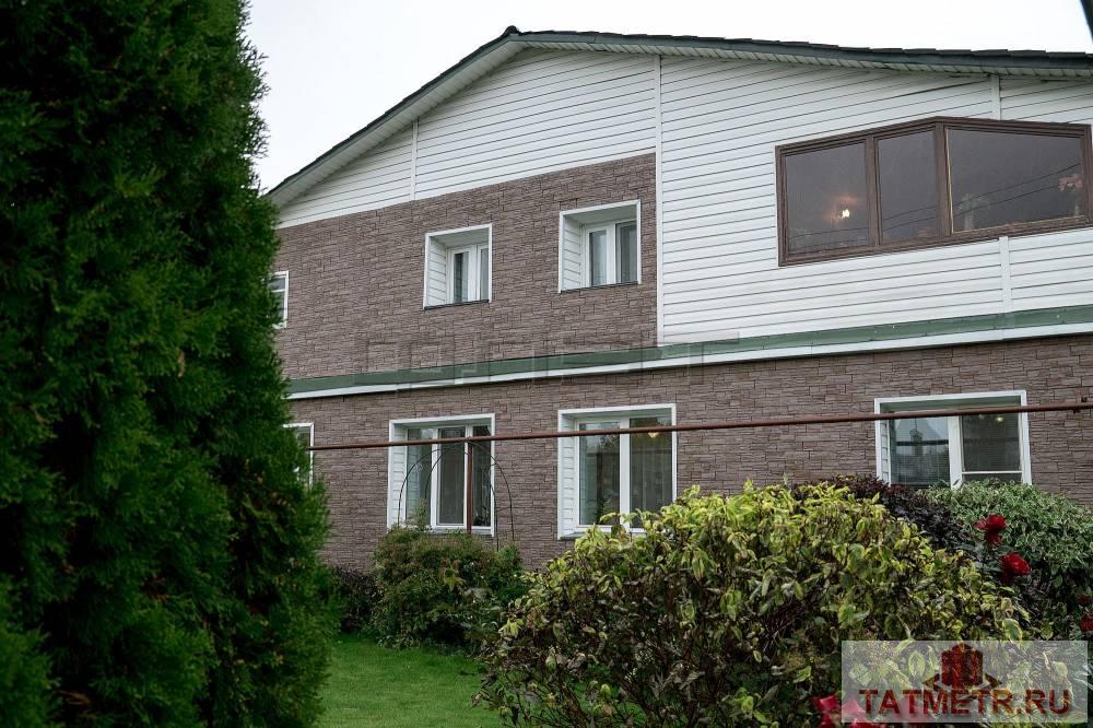 Продажа / Дома и коттеджи, Казань, Нижнетагильский переулок, 18 000 000 Продается: Роскошный просторный дом площадью 200 кв.м. на участке с ландшафтным дизайном 15 сот. в Приволжском районе... - 2