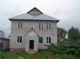Продается:
Просторный, кирпичный дом для семьи на участке 4,5...