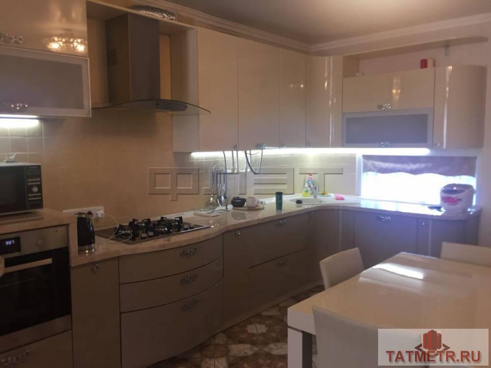 Продажа / Дома и коттеджи, Казань, ул. Интернациональная (Константиновка), 6 800 000 Советский район, п. Константиновка, ул. ОзернаяПРОДАЕТСЯ: Мечтаете жить в большом, красивом и светлом доме в черте...