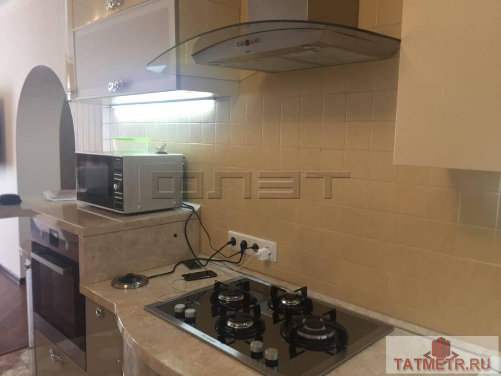 Продажа / Дома и коттеджи, Казань, ул. Интернациональная (Константиновка), 6 800 000 Советский район, п. Константиновка, ул. ОзернаяПРОДАЕТСЯ: Мечтаете жить в большом, красивом и светлом доме в черте... - 1