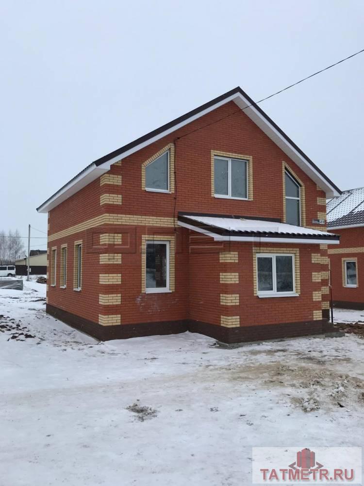 Продажа / Дома и коттеджи, Инеш, Светланы Зиннатовой улица, 4 800 000 Продается: Новый и теплый кирпичный дом в Высокогорском районе РТ, пос.Инеш Дом 2018 года постройки: уютный,... - 1