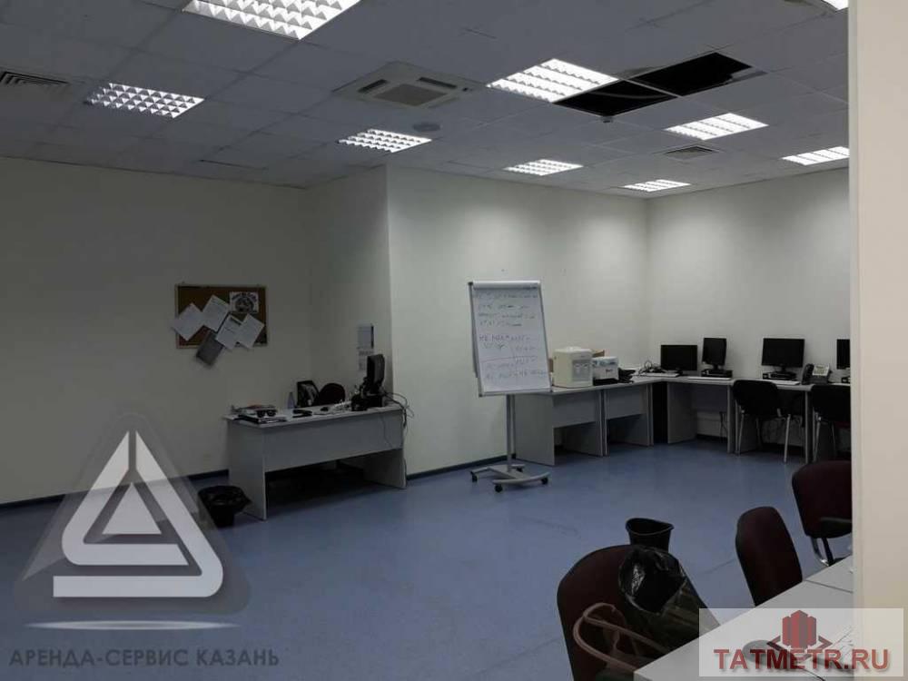 Коммерческая / Аренда / Офисы, Казань, Ямашева проспект, 262 500 Сдается в аренду офисное помещение. Бесплатная большая парковка. Рядом кафе и магазины. 1 Линия от дороги.... - 2