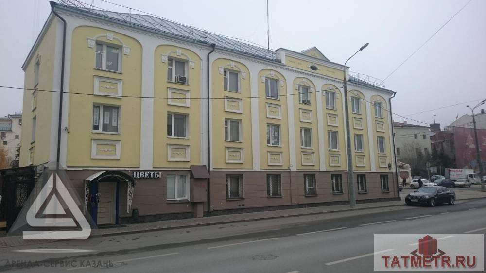 Коммерческая / Аренда / Офисы, Казань, Дзержинского улица, 845 250 Продается офис в самом центре города, в двух минутах от Кремля, напротив здания расположено Министерство образования... - 1