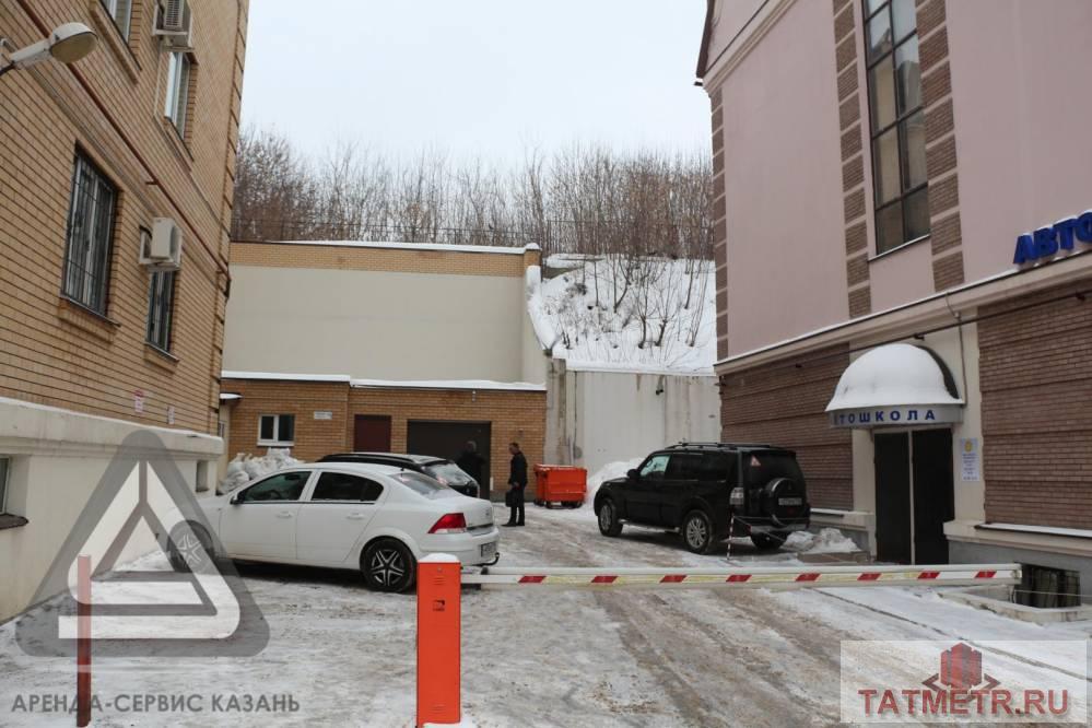 Коммерческая / Продажа / Офисы, Казань, Некрасова улица, 2 100 000 Продается офис в центре Вахитовского района по улице Некрасова. Высокий цоколь.Удобное месторасположение. Офис... - 1