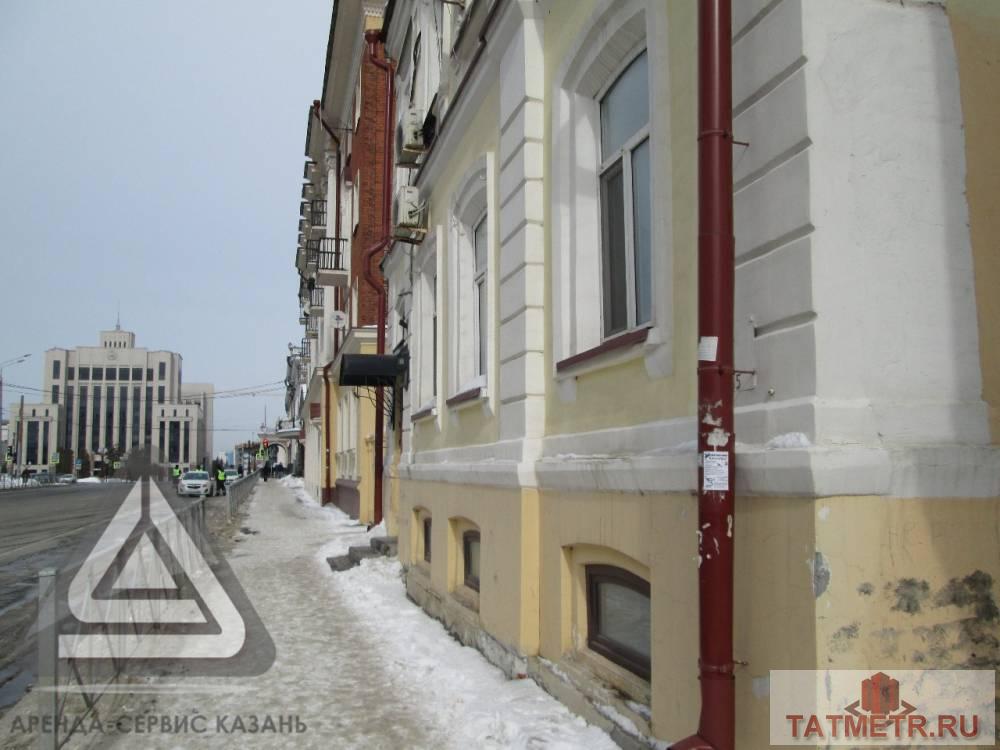 Коммерческая / Продажа / Офисы, Казань, Пушкина улица, 3 500 000 Продается встроенное нежилое помещение свободного назначения в самом центре города, в историческом 2-этажном здании,...