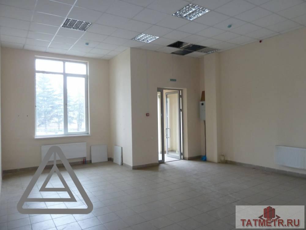 Коммерческая / Аренда / Офисы, Казань, Тэцевская улица, 103 680 Помещение свободного назначения расположенное в новом жилом комплексе «Острова», которое хорошо подойдет под магазин,... - 1