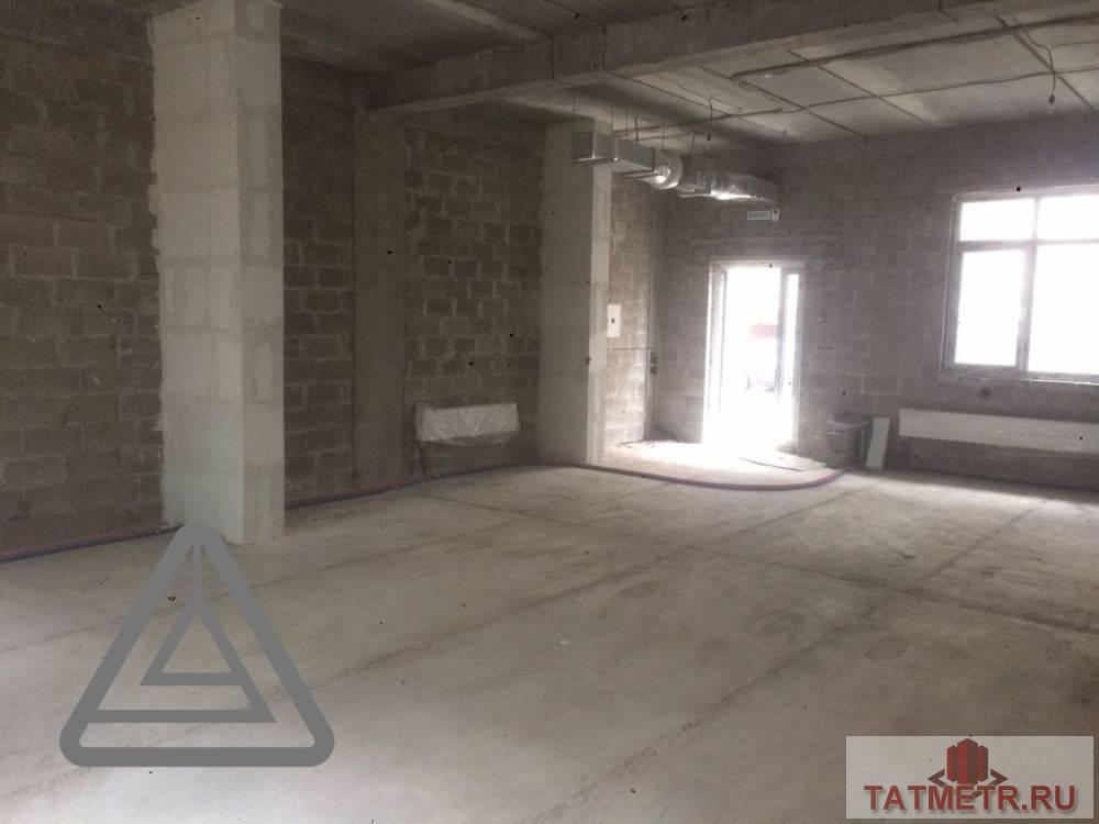 Коммерческая / Продажа / Офисы, Казань, Тэцевская улица, 8 293 350 Продается помещение свободного назначения в новом жилом комплексе «Острова». Просторное помещение с панорамными... - 2