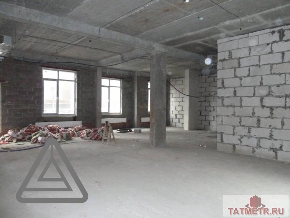 Коммерческая / Продажа / Офисы, Казань, Тэцевская улица, 8 407 750 Продается помещение свободного назначения в новом жилом комплексе «Острова». Просторное помещение с панорамными...