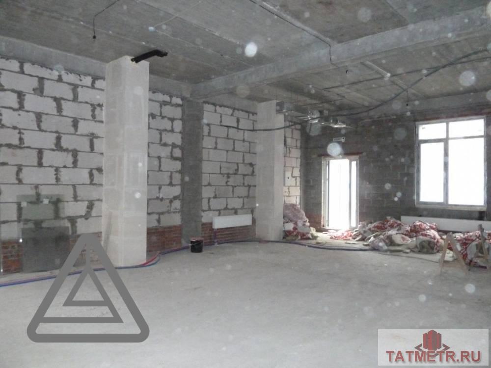 Коммерческая / Продажа / Офисы, Казань, Тэцевская улица, 8 407 750 Продается помещение свободного назначения в новом жилом комплексе «Острова». Просторное помещение с панорамными... - 2