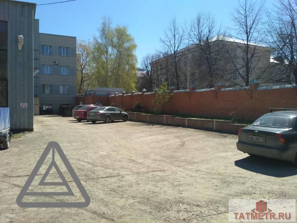Коммерческая / Аренда / Офисы, Казань, Николая Ершова улица, 23 807 Офисные помещения в административном здании, на первой линии улицы Ершова. Развитая транспортная сеть. Автобусная,...