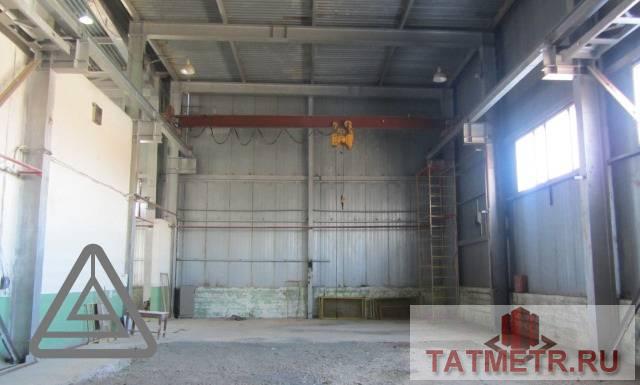 Коммерческая / Продажа / Производство и склады, Казань, Тракторная улица, 33 500 000 Производственно-складская база из трех зданий: 1. Цех 1000 кв.м. h-10 м. сэндвич-панели,2 кран-балки 2т. и 3,2 т.... - 2