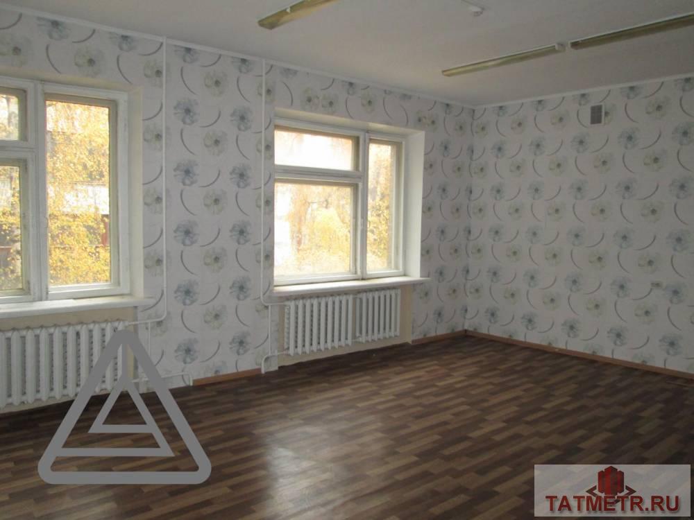 Коммерческая / Аренда / Офисы, Казань, Аделя Кутуя улица, 17 072 Сдается офисное помещение по адресу А.Кутуя 161. В хорошем состоянии. В помещении: — Телефон — Интернет —... - 1