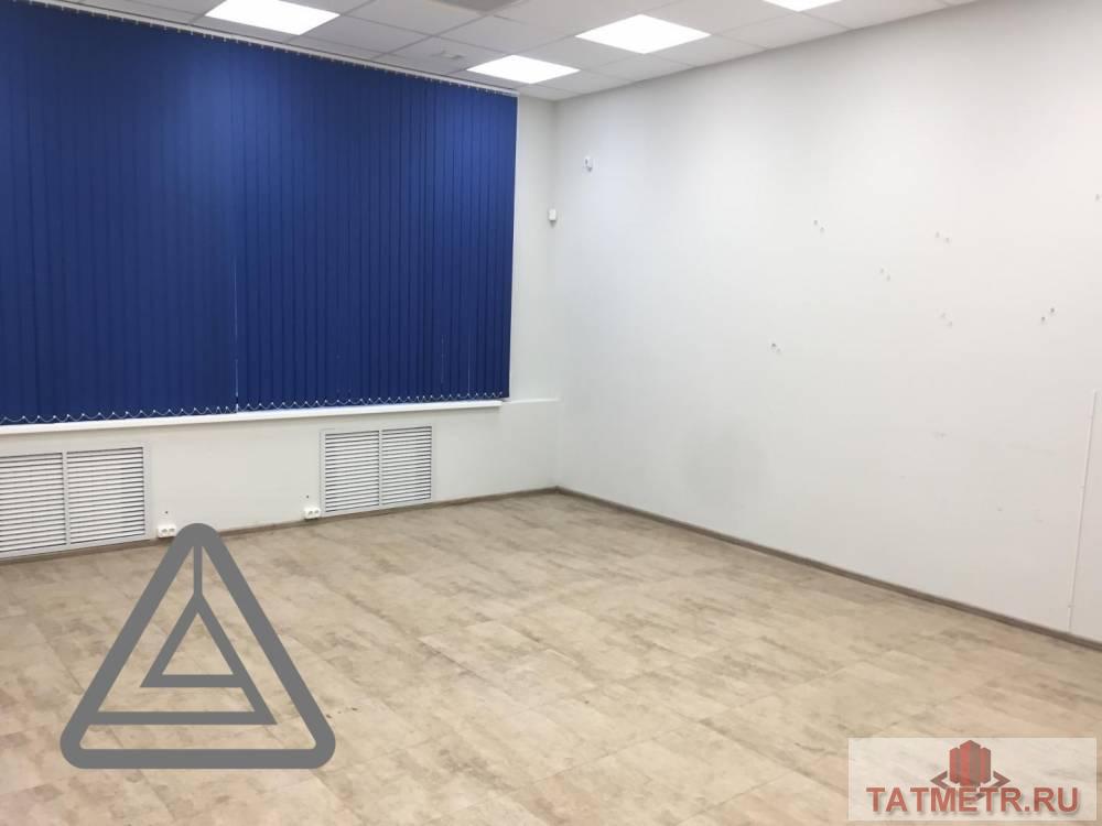 Коммерческая / Аренда / Офисы, Казань, Баумана улица, 62 140 Сдается офисное помещение по адресу . В отличном состоянии. В помещении: — Телефон — Интернет — Электричество —...