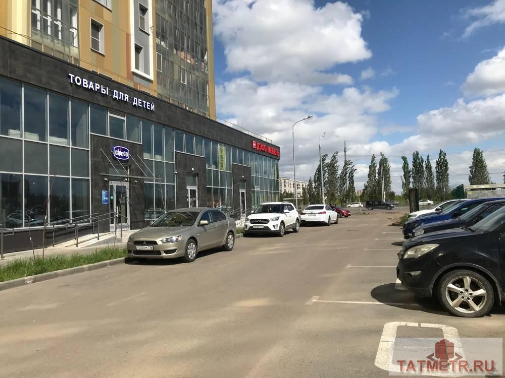 Коммерческая / Продажа / Офисы, Казань, Победы проспект, 27 400 000 Предлагаю Вашему вниманию помещение площадью 299,3 кв.м. в ЖК «Победа» с индивидуальной входной группой. Площадь...