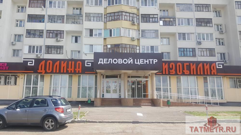 Коммерческая / Аренда / Офисы, Казань, Победы проспект, 7 205 Сдаются помещения под офис от 13м2 в цокольном этаже и 15м2 на первом этаже. Деловой центр находится напротив ТЦ...