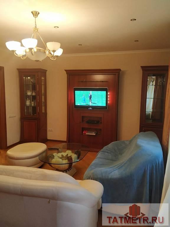 Аренда / Квартиры, Казань, Журналистов улица, 23 000 Сдается комфортная 2-комнатная квартира на 3-м этаже, в кирпичном доме, солнечная сторона, расположенном в оживленном...