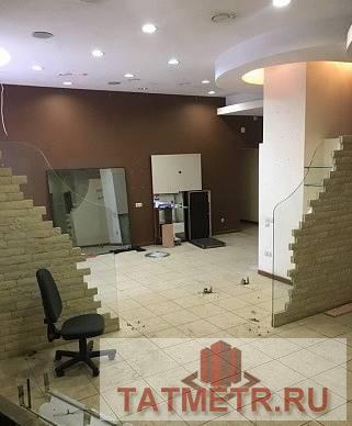 Коммерческая / Аренда / Офисы, Казань, Восстания улица, 92 000 Первая линия, первый этаж, потолки 3,7 метра, отдельная входная группа, большая парковка, вентиляция,... - 1