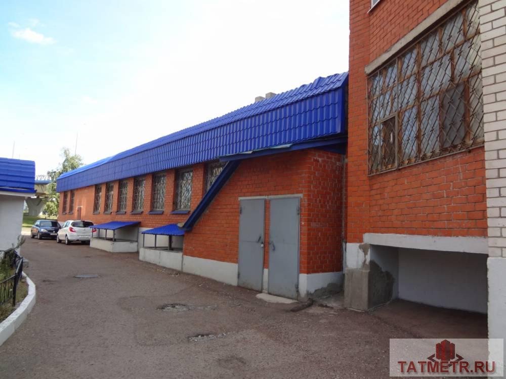 Коммерческая / Продажа / Офисы, Казань, Победы проспект, 370 000 Сдается помещение свободного назначения, по адресу Проспект победы 35, площадь 299м². Отличный трафик, подойдет как... - 2