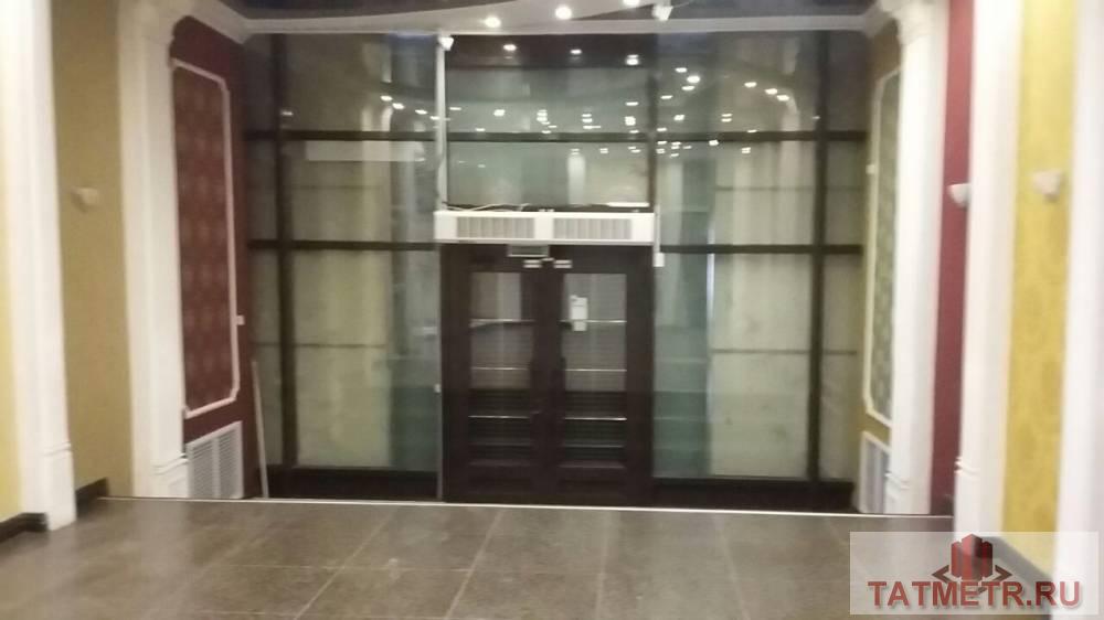 Коммерческая / Продажа / Офисы, Казань, Островского улица, 453 475 Сдам первый и цокольный этаж. жилого кирпичного дома, общей площадью 824.5 м2. Первая линия, исторический центр... - 3