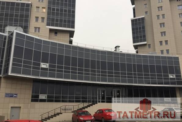 Коммерческая / Продажа / Офисы, Казань, Рихарда Зорге улица, 250 000 Сдается open space (помещение свободного назначения) на 2-ом этаже современного торгово-офисного центра,...