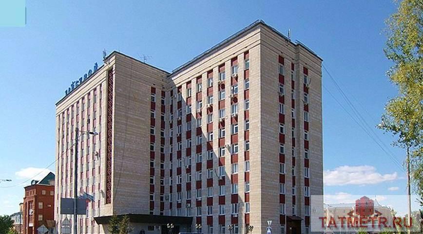 Коммерческая / Продажа / Офисы, Казань, Ахтямова улица, 36 500 Блок-офис из двух комнат: 50 + 23 кв.м. Просторное, светлое помещение, 5 этаж, пластиковые рамы, свежий ремонт.на...