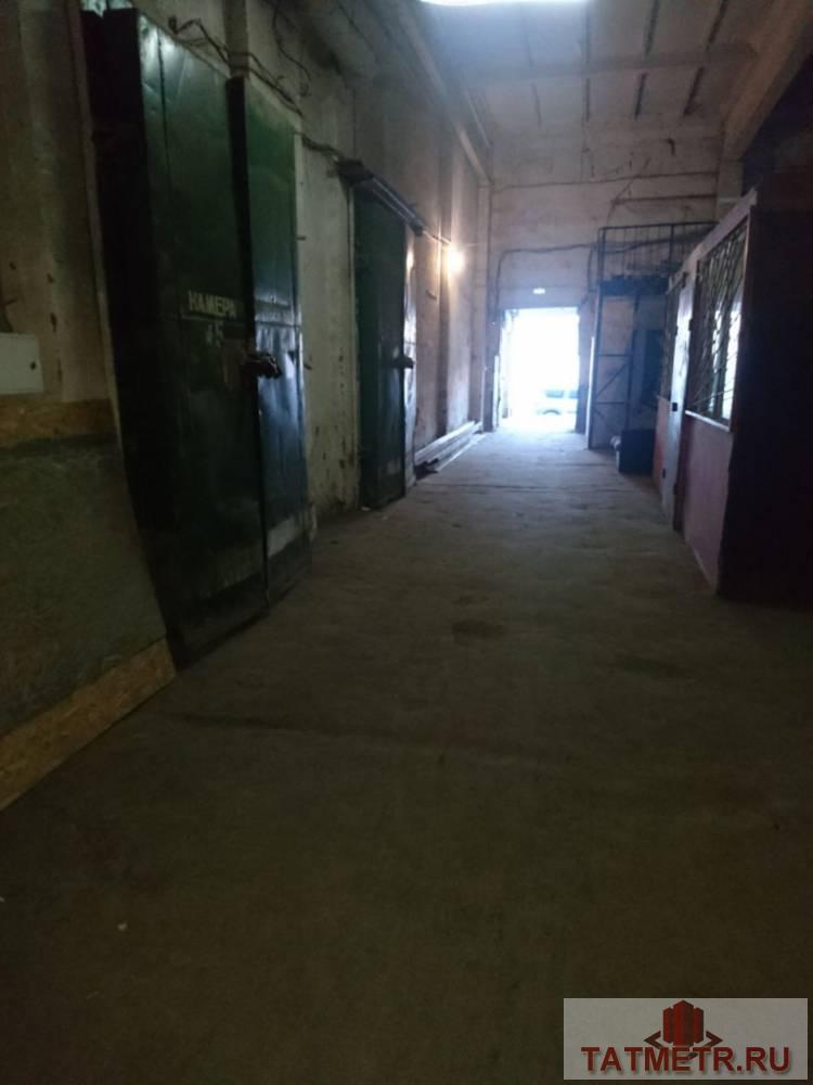 Коммерческая / Продажа / Производство и склады, Казань, Гвардейская улица, 35 000 Сдается холодный склад в Советском районе, по ул. Гвардейской 54. Склад холодный, имеется пандус. Потолки 5 м. 200... - 2