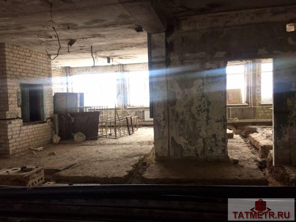 Коммерческая / Продажа / Производство и склады, Казань, Родины улица, 1 160 000 Сдается в аренду производственное здание 4 000м², при заезде собственник предоставят ремонт за свой счет. 600 клвт... - 19