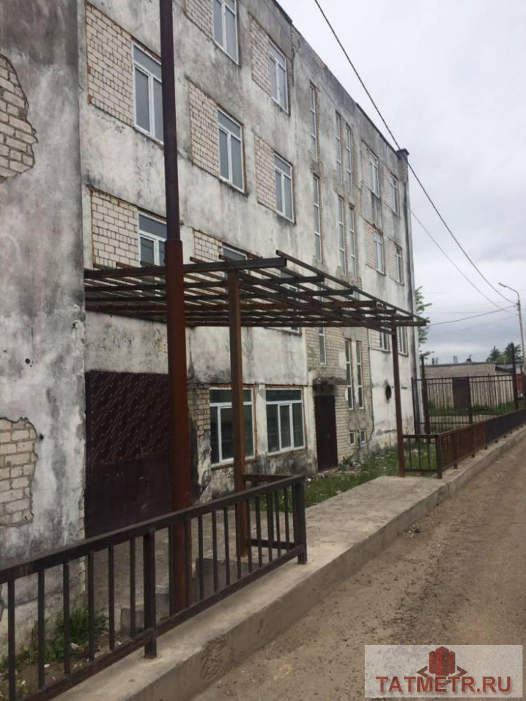 Коммерческая / Продажа / Производство и склады, Казань, Родины улица, 1 160 000 Сдается в аренду производственное здание 4 000м², при заезде собственник предоставят ремонт за свой счет. 600 клвт... - 20