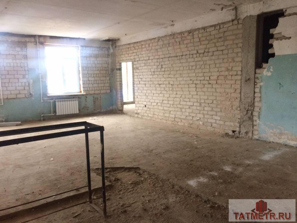 Коммерческая / Продажа / Производство и склады, Казань, Родины улица, 1 160 000 Сдается в аренду производственное здание 4 000м², при заезде собственник предоставят ремонт за свой счет. 600 клвт... - 7