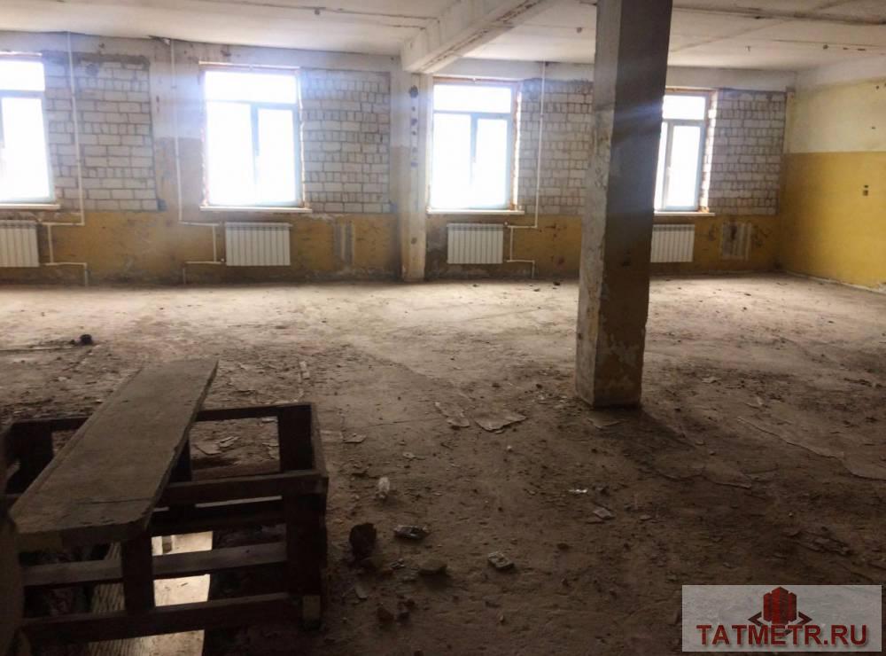 Коммерческая / Продажа / Производство и склады, Казань, Родины улица, 59 500 Сдается в аренду производственное здание 4 000м², при заезде собственник предоставят ремонт за свой счет. 600 квт... - 4